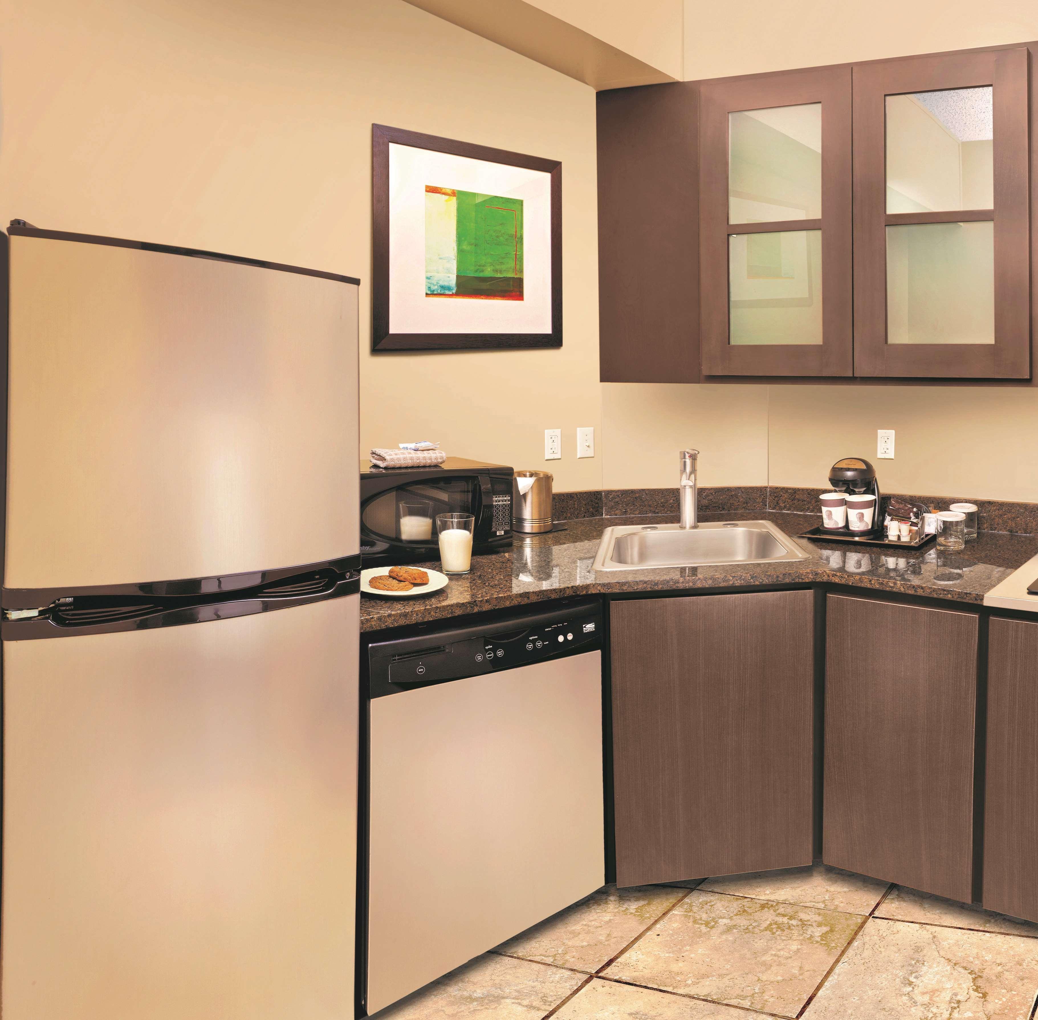 Doubletree By Hilton Downtown Capitol Hotel Austin